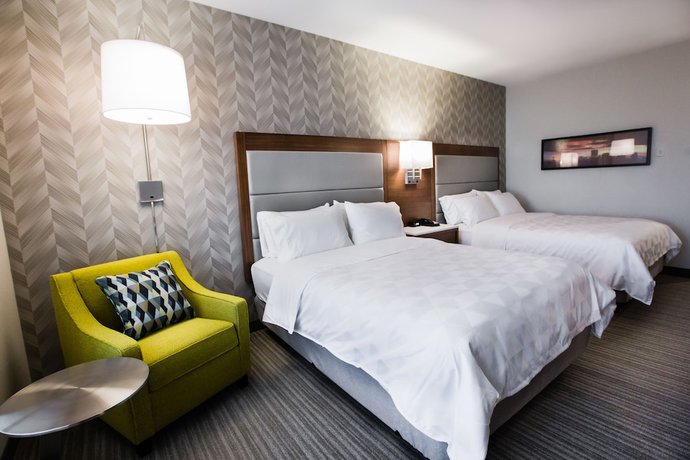Imagen de la habitación del Hotel Holiday Inn Calgary South Conference Center, an IHG. Foto 2