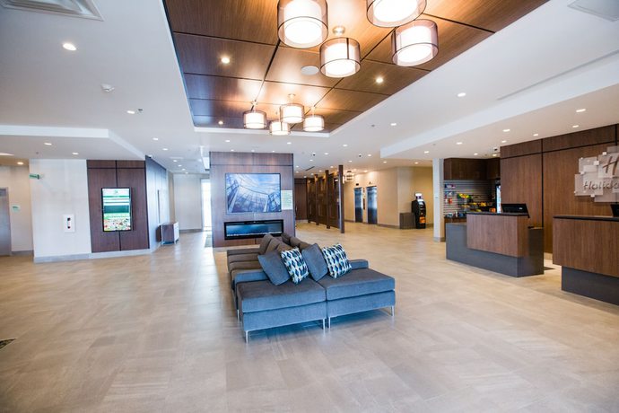 Imagen de los interiores del Hotel Holiday Inn Calgary South Conference Center, an IHG. Foto 20