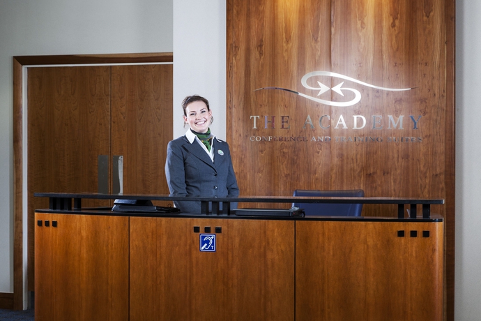 Imagen de los interiores del Hotel Holiday Inn Cardiff City Centre, An Ihg. Foto 12