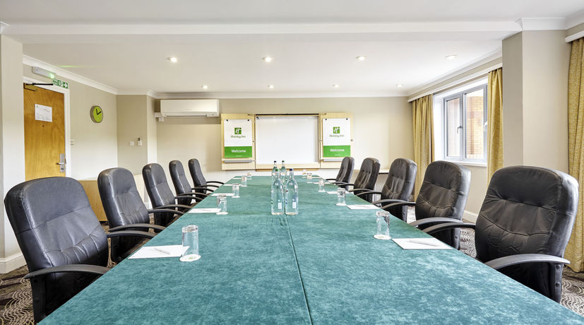 Imagen de los interiores del Hotel Holiday Inn Cardiff - North M4. Foto 11