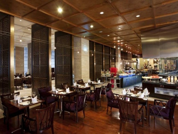 Imagen general del Hotel Holiday Inn Central Plaza Beijing. Foto 7
