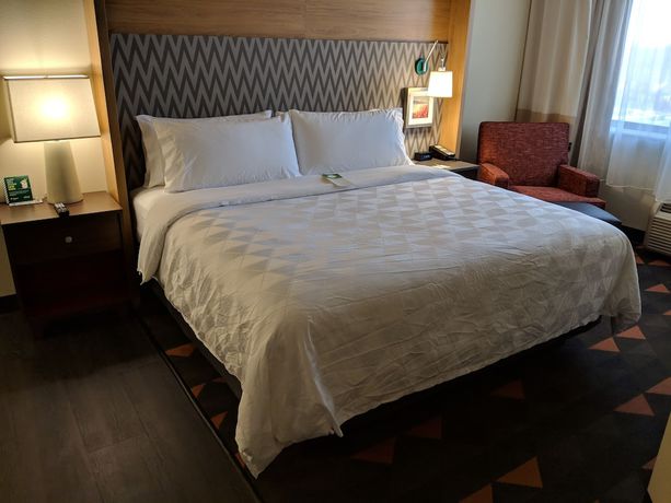 Imagen de la habitación del Hotel Holiday Inn Champaign, An Ihg. Foto 7