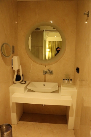 Imagen de la habitación del Hotel Holiday Inn Chandigarh Panchkula. Foto 5