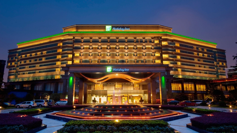 Imagen de los exteriores del Hotel Holiday Inn Changzhou Wujin, An Ihg. Foto 8