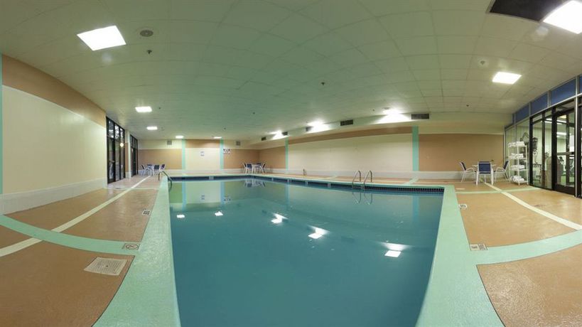 Imagen del bar/restaurante del Hotel Holiday Inn Charlottesville-univ Area, An Ihg. Foto 2