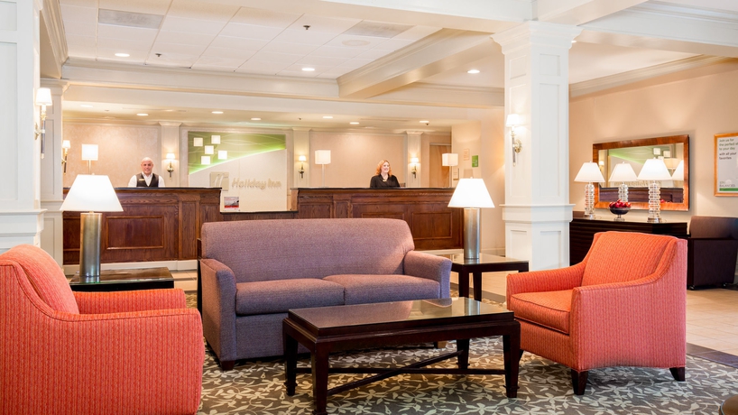 Imagen de los interiores del Hotel Holiday Inn Chicago Nw Crystal Lk Conv Ctr, An Ihg. Foto 11
