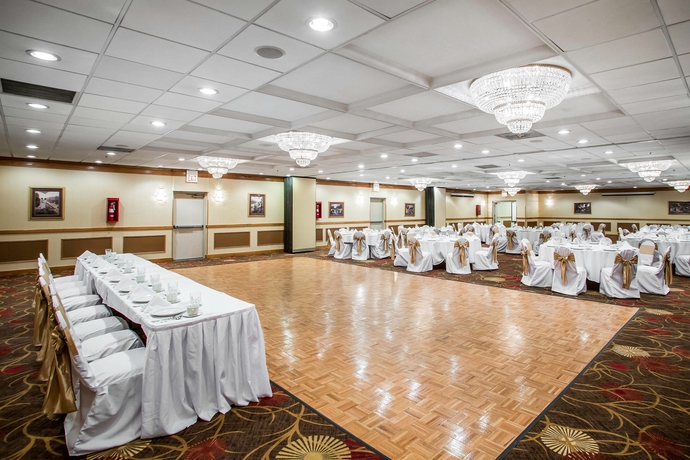 Imagen de los interiores del Hotel Holiday Inn Chicago &ndash; Midway Airport S, An Ihg. Foto 13