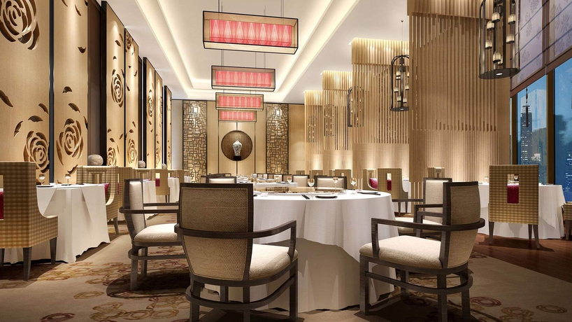 Imagen del bar/restaurante del Hotel Holiday Inn Chongqing University Town, An Ihg. Foto 3