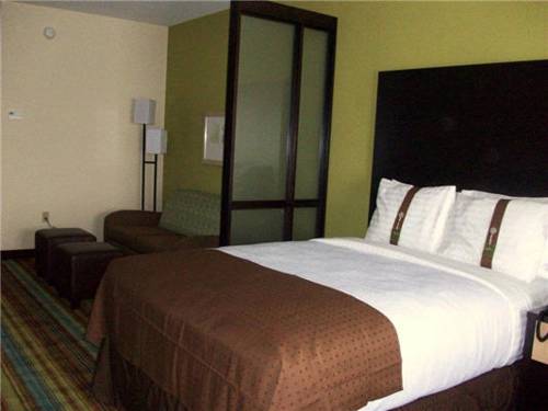 Imagen de la habitación del Hotel Holiday Inn Christiansburg Blacksburg, An Ihg. Foto 3