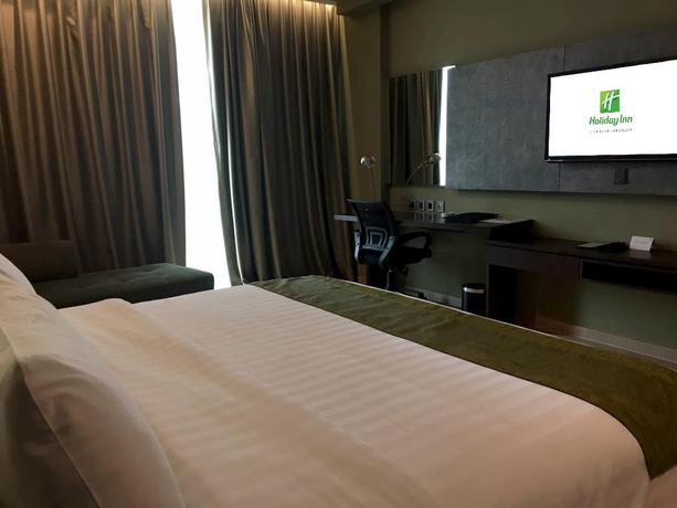 Imagen de la habitación del Hotel Holiday Inn Cikarang Jababeka, An Ihg. Foto 8