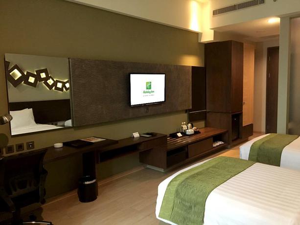 Imagen de la habitación del Hotel Holiday Inn Cikarang Jababeka, An Ihg. Foto 17