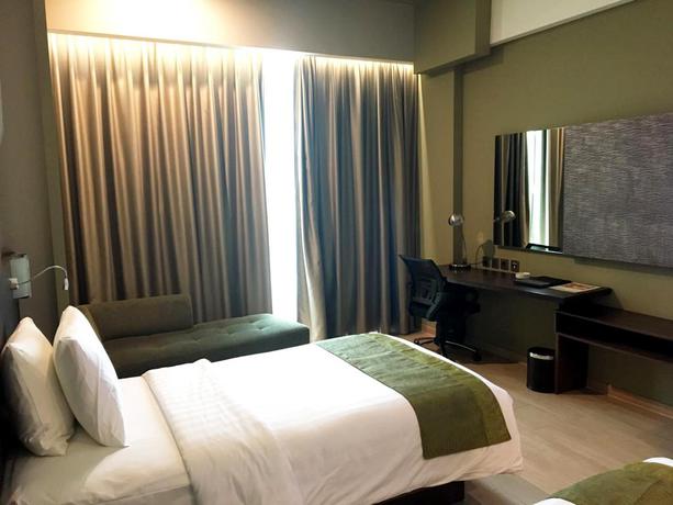 Imagen de la habitación del Hotel Holiday Inn Cikarang Jababeka, An Ihg. Foto 19