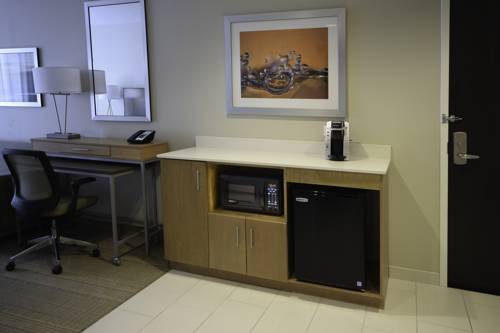 Imagen de la habitación del Hotel Holiday Inn Cincinnati North West Chester. Foto 4