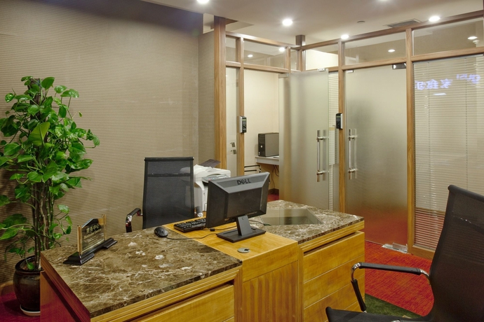 Imagen de los interiores del Hotel Holiday Inn City Center Shenyang. Foto 13
