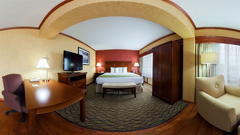 Imagen de los interiores del Hotel Holiday Inn Clark - Newark Area, An Ihg. Foto 12