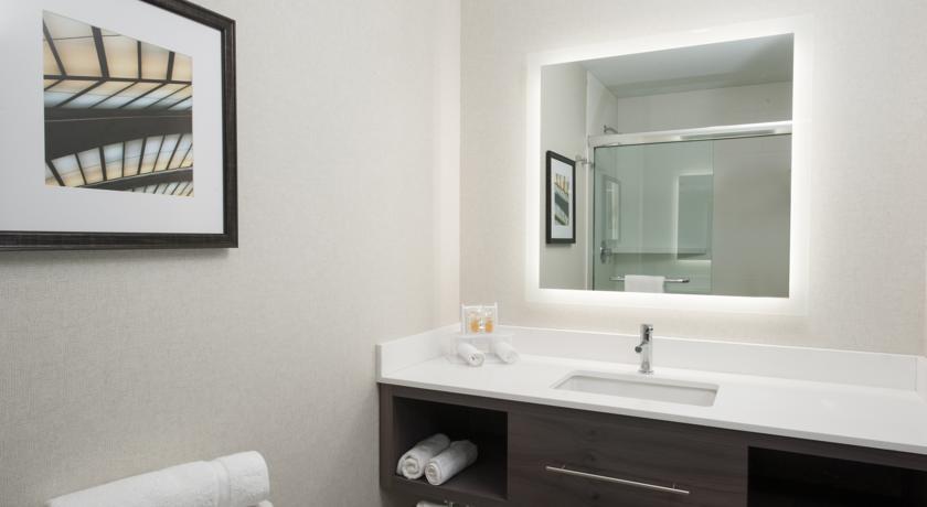 Imagen general del Hotel Holiday Inn Cleveland Clinic, An Ihg. Foto 3