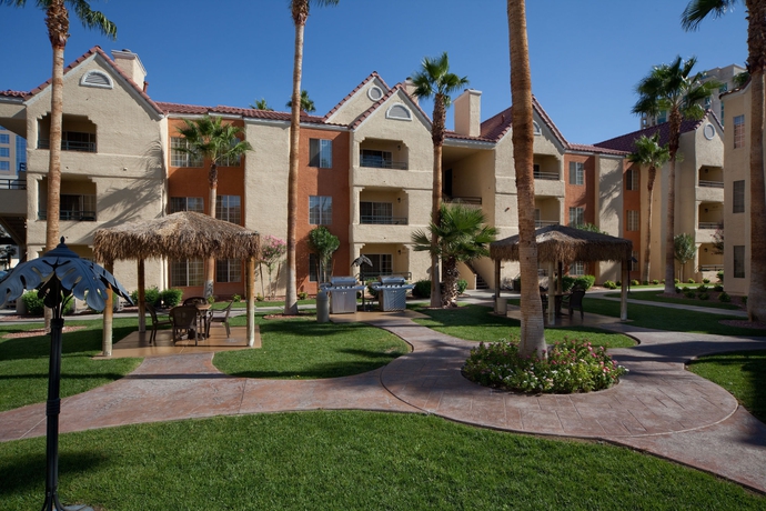 Imagen de los exteriores del Hotel Holiday Inn Club Vacations At Desert Club Resort, An Ihg. Foto 6