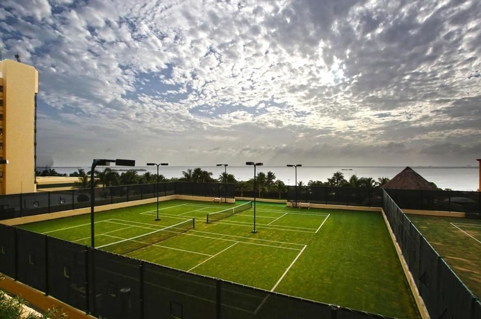 Imagen de los interiores del Hotel Holiday Inn Club Vacations The Royal Sands by IHG - All inclusive. Foto 28