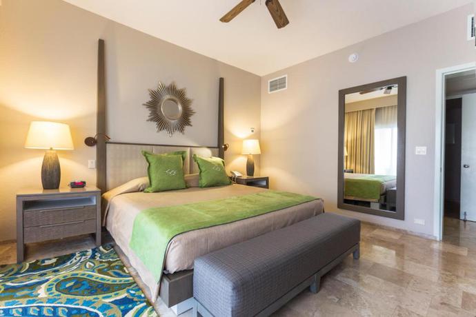 Imagen general del Hotel Holiday Inn Club Vacations The Royal Sands by IHG - All inclusive. Foto 3