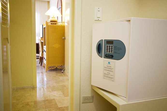 Imagen de la habitación del Hotel Holiday Inn Club Vacations The Royal Sands by IHG - All inclusive. Foto 24