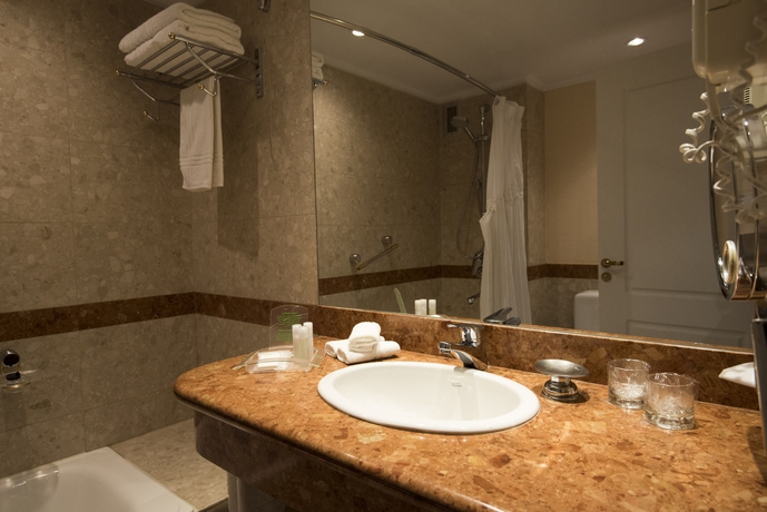 Imagen de la habitación del Hotel Holiday Inn Córdoba, An Ihg. Foto 8