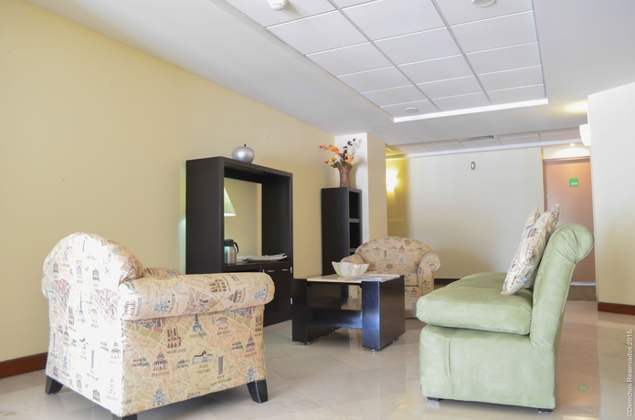 Imagen de los interiores del Hotel Holiday Inn Convention Center, An Ihg. Foto 9