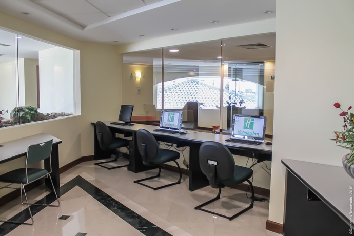 Imagen de los interiores del Hotel Holiday Inn Convention Center, An Ihg. Foto 11