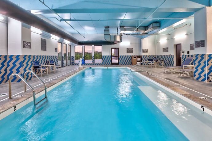 Imagen de la piscina del Hotel Holiday Inn Cookeville, an IHG. Foto 20