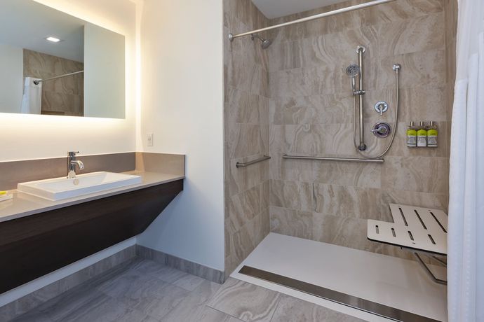 Imagen de la habitación del Hotel Holiday Inn Cookeville, an IHG. Foto 11