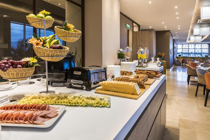 Imagen general del Hotel Holiday Inn Cucuta, An Ihg. Foto 11