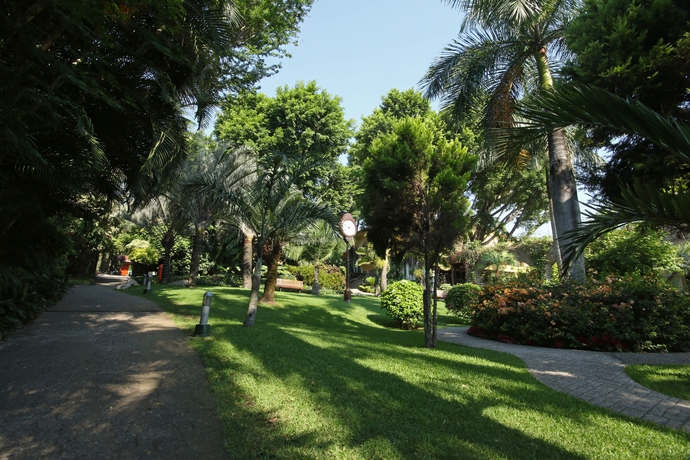 Imagen de los exteriores del Hotel Holiday Inn Cuernavaca, An Ihg. Foto 10