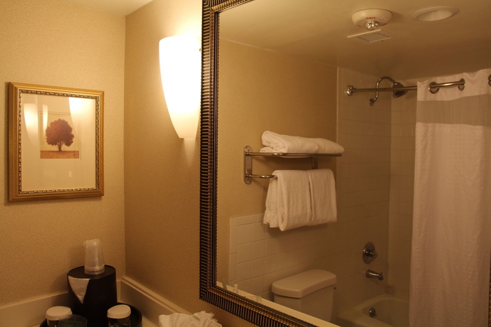 Imagen de la habitación del Hotel Holiday Inn Denver Lakewood, An Ihg. Foto 3