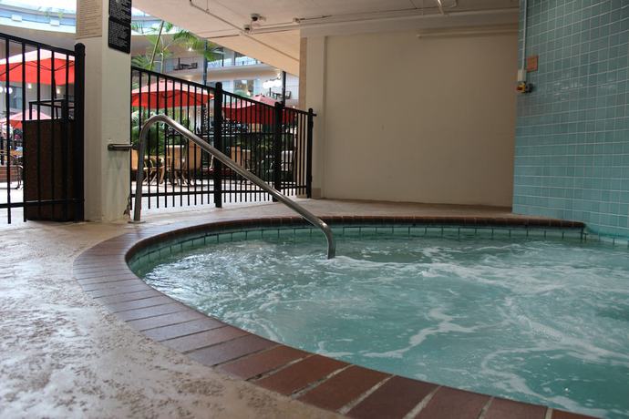 Imagen de la piscina del Hotel Holiday Inn Des Moines-Airport/Conf Center, an IHG. Foto 19