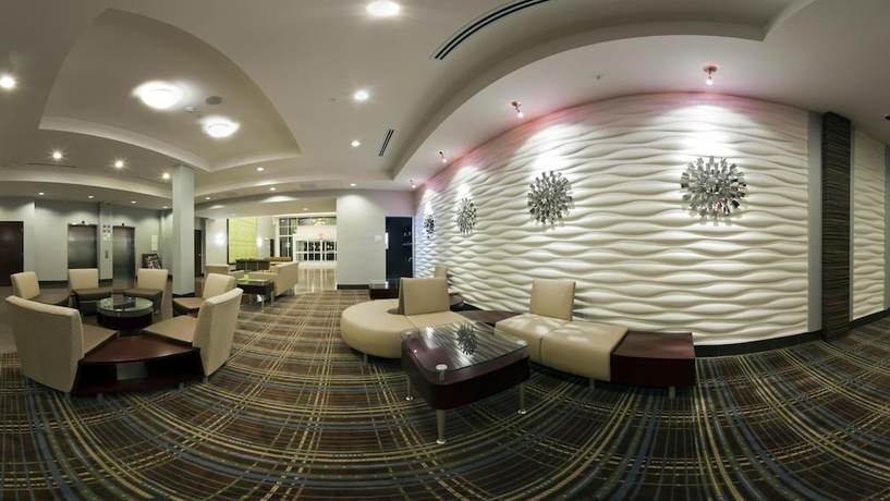 Imagen de los interiores del Hotel Holiday Inn Detroit Metro Airport, an IHG. Foto 14
