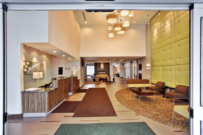 Imagen de los interiores del Hotel Holiday Inn Detroit Metro Airport, an IHG. Foto 17
