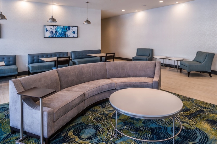 Imagen de los interiores del Hotel Holiday Inn Detroit Northwest - Livonia. Foto 19
