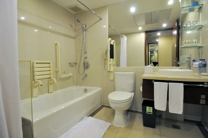 Imagen de la habitación del Hotel Holiday Inn Downtown Beijing. Foto 7