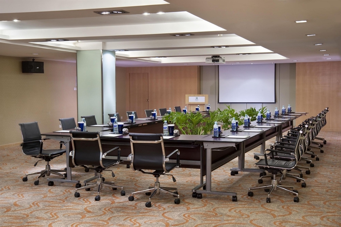 Imagen de los interiores del Hotel Holiday Inn Downtown Beijing. Foto 12