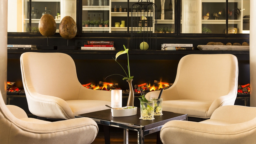 Imagen del bar/restaurante del Hotel Holiday Inn Dresden - Am Zwinger, An Ihg. Foto 5