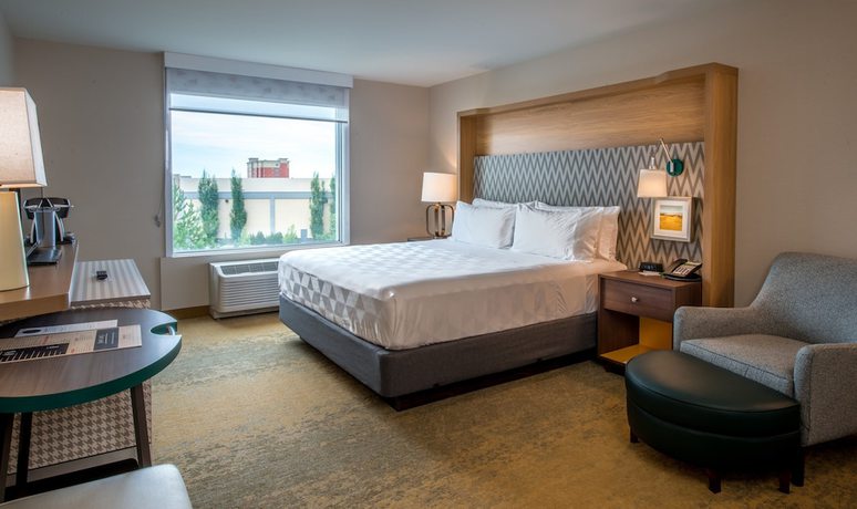 Imagen de la habitación del Hotel Holiday Inn Edmonton South - Evario Events. Foto 3