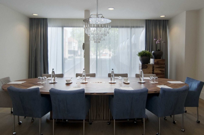 Imagen de los interiores del Hotel Holiday Inn Eindhoven Centre, An Ihg. Foto 13