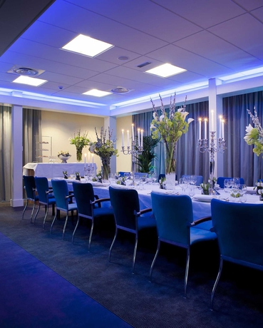 Imagen del bar/restaurante del Hotel Holiday Inn Eindhoven Centre, An Ihg. Foto 5