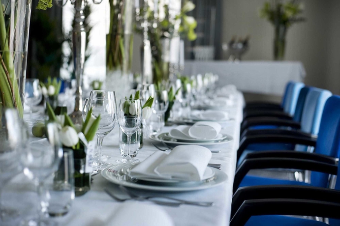 Imagen del bar/restaurante del Hotel Holiday Inn Eindhoven Centre, An Ihg. Foto 6