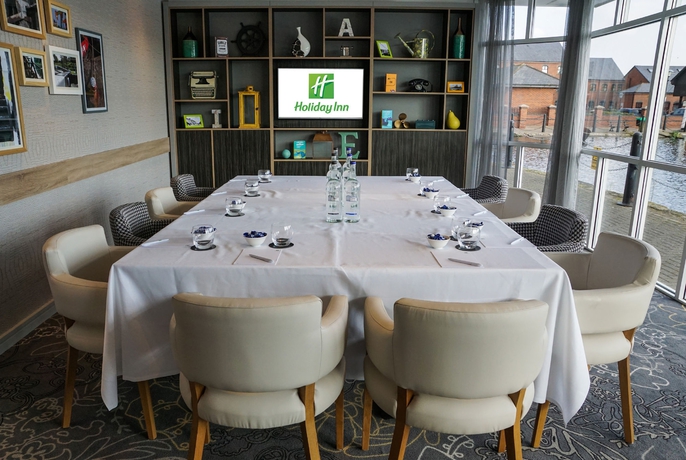 Imagen de los interiores del Hotel Holiday Inn Ellesmere Port, An Ihg. Foto 15