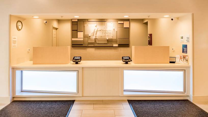 Imagen de los interiores del Hotel Holiday Inn Ex Ste Porterville, An Ihg. Foto 17