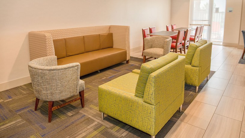 Imagen de los interiores del Hotel Holiday Inn Ex Ste Porterville, An Ihg. Foto 19