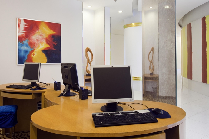 Imagen de los interiores del Hotel Holiday Inn Exp Wujiaochang, An Ihg. Foto 11