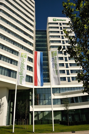 Imagen de los exteriores del Hotel Holiday Inn Express Ámsterdam - Arena Towers. Foto 6