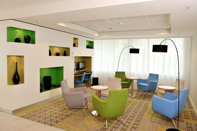Imagen de los interiores del Hotel Holiday Inn Express Ámsterdam - Arena Towers. Foto 15