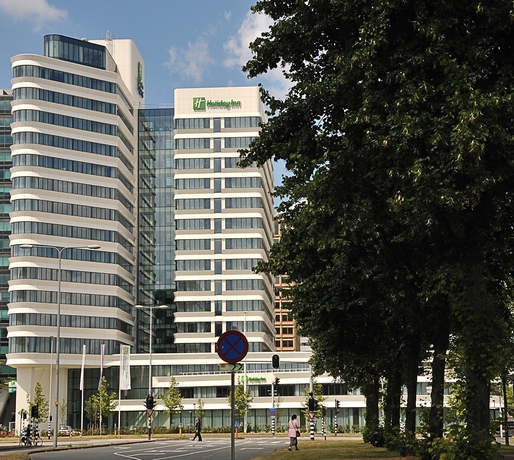 Imagen de los exteriores del Hotel Holiday Inn Express Ámsterdam - Arena Towers. Foto 11